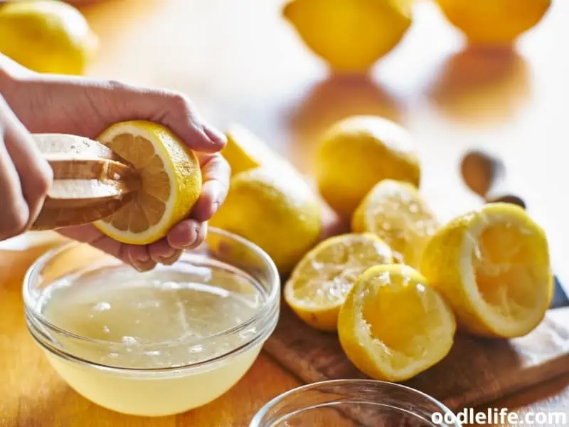 squeezing lemons
