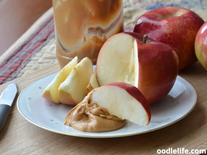 apples and peanut butter