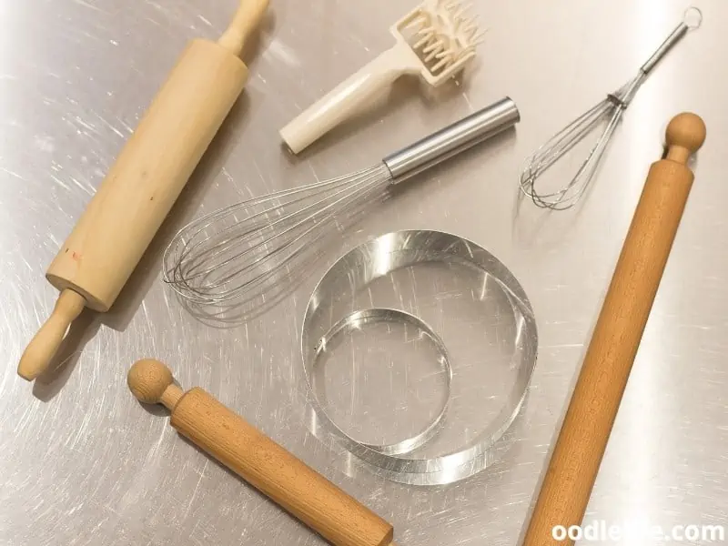 baking utensils for homemade dog treats