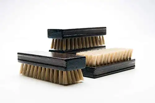 Cat Grooming Brush and Dog Brush for Shedding Short Hair and Medium Length Hair. Excellent Deshedding Brush for Cats and Small/Medium Dogs. Wood with boar bristles for Shiny & Healthy Fur Coats!