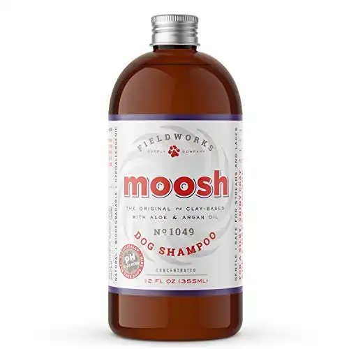 Moosh Natural Dog Shampoo Promotes Healthy Hair, Coat and Skin. Helps Hot Spots, Dry Itchy Skin. Pet Odor Eliminator Grooming Shampoo. Shea Butter, Argan Oil, Aloe Vera, Bentonite Clay