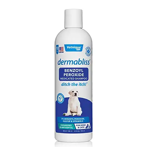 Vetnique Labs Dermabliss Dog Allergy and Itch Relief, Skin and Coat Health Supplements and Grooming Supplies with Omega 3-6-9, Biotin - Ditch The Itch (Medicated Relief, Benzoyl Peroxide Shampoo)